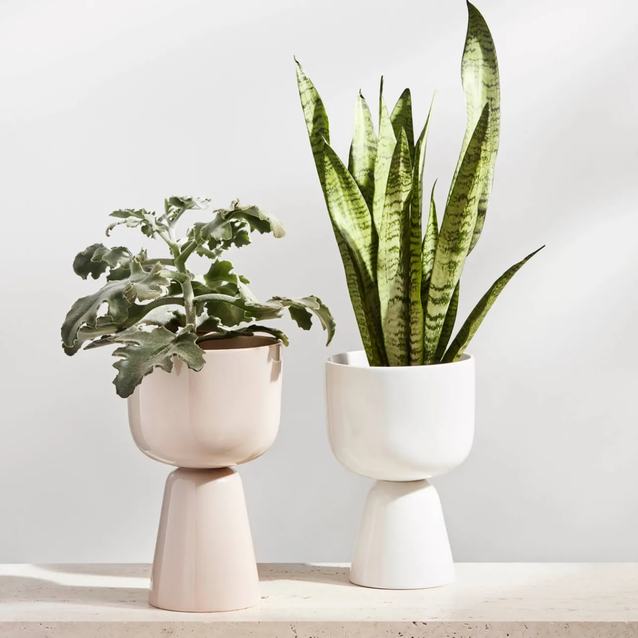 Kukkaruukut-IITTALA Ruukku jalallinen S Valkoinen