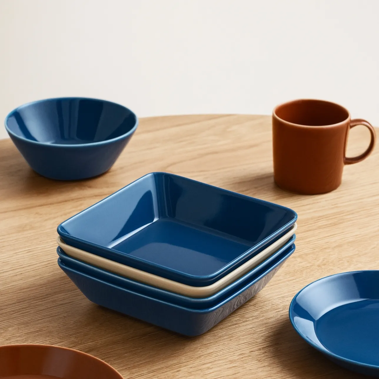 Lautaset|Tarjoiluastiat-IITTALA Tarjoiluvati 16x16cm Vintage sininen