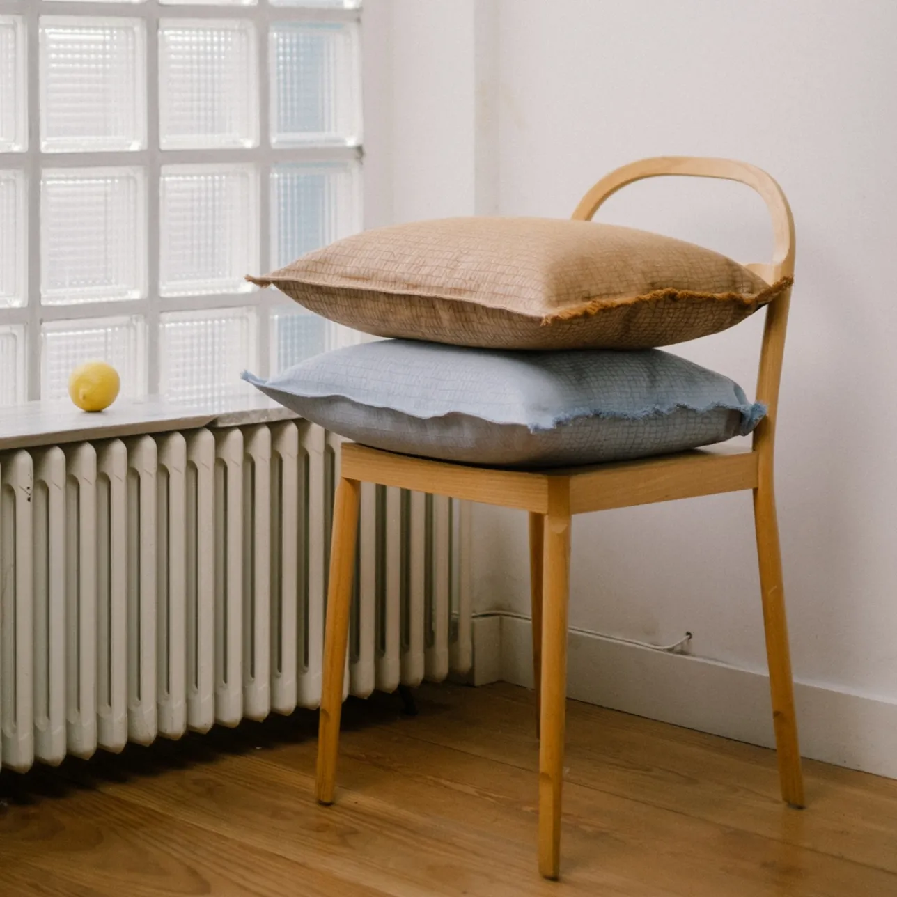 Kodintekstiilit-IITTALA Tyynynpäällinen 50x50cm Ruskea